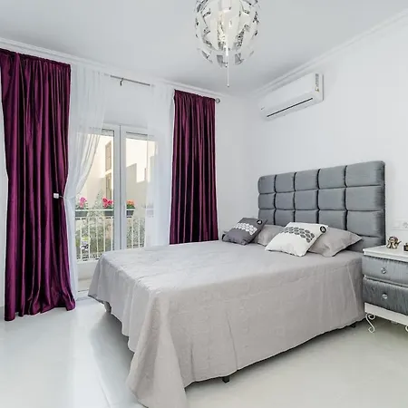 Apartament Panda House Torrevieja